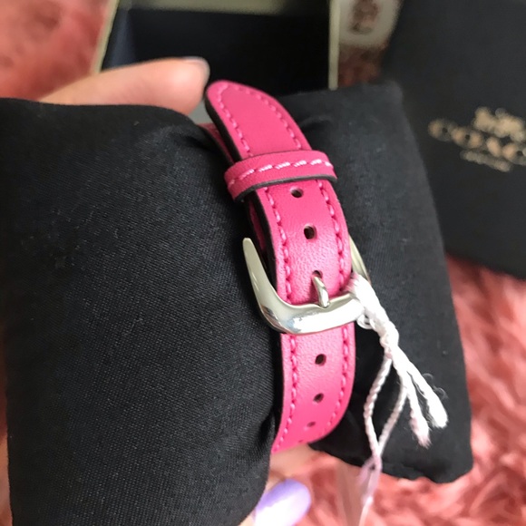 Coach W1546 14502864 LEX  Pink Leather Strap Watch - Picture 8 of 9
